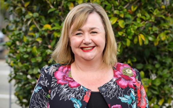 Minister Megan Woods visiting Community Energy Action in Christchurch